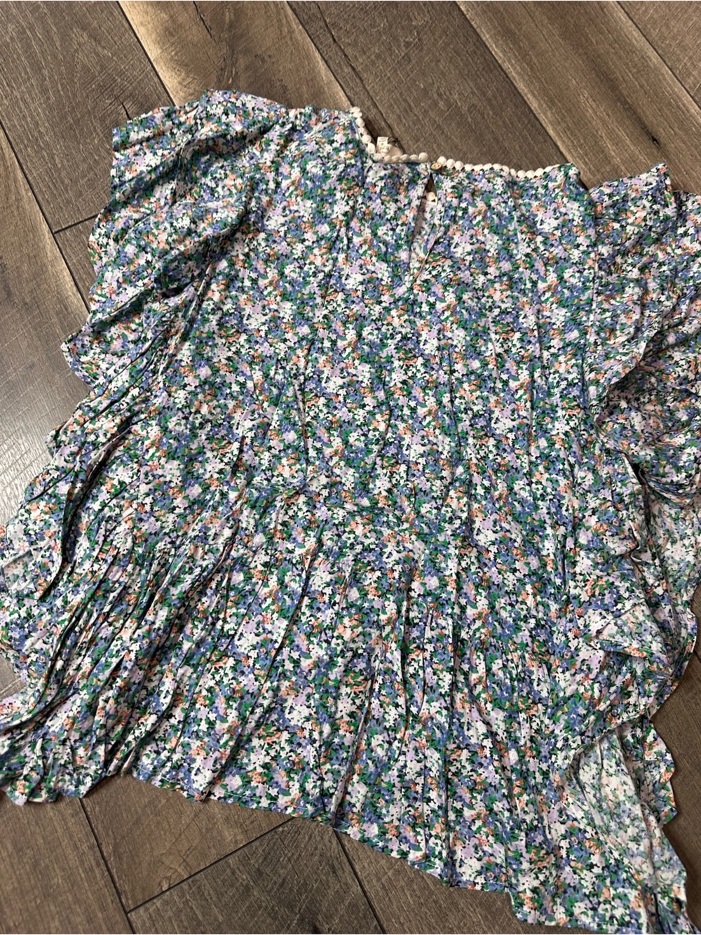 Easel Floral Ruffle Blouse - Picture 7 of 7